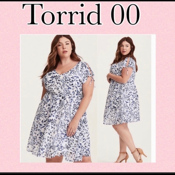 Torrid Collection - Picture 4 of 8